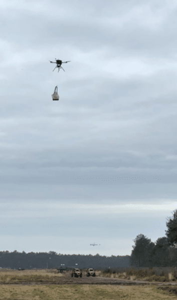 drone SEEALL S-MC avec module d'emport de charge pour transport et argage